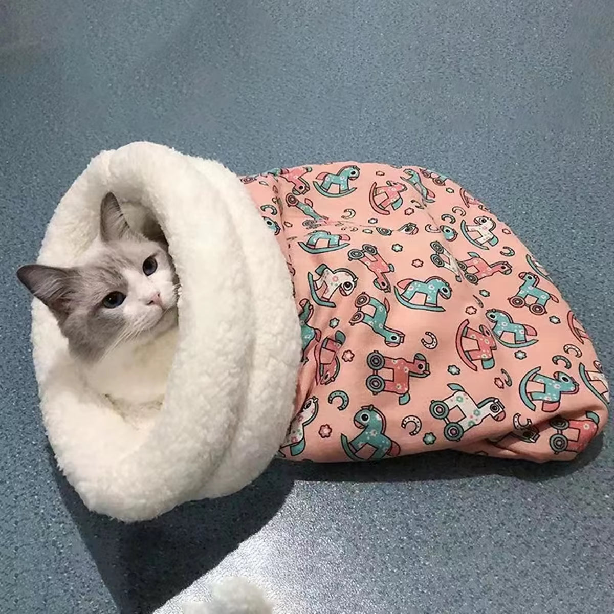 Warm Cat Sleeping Bag Fluffy Feel Thickened Winter Pet Pocket Type Quilt Bed Kitten Puppy Soft Comfortable Nest Pet Supplies